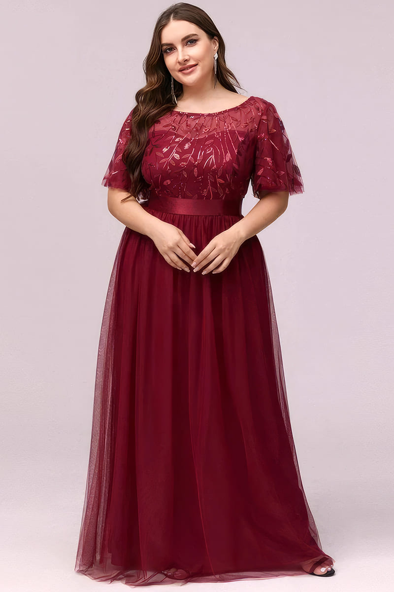 Robe Cocktail Grande Taille d'Invitée au Mariage - Évangéline