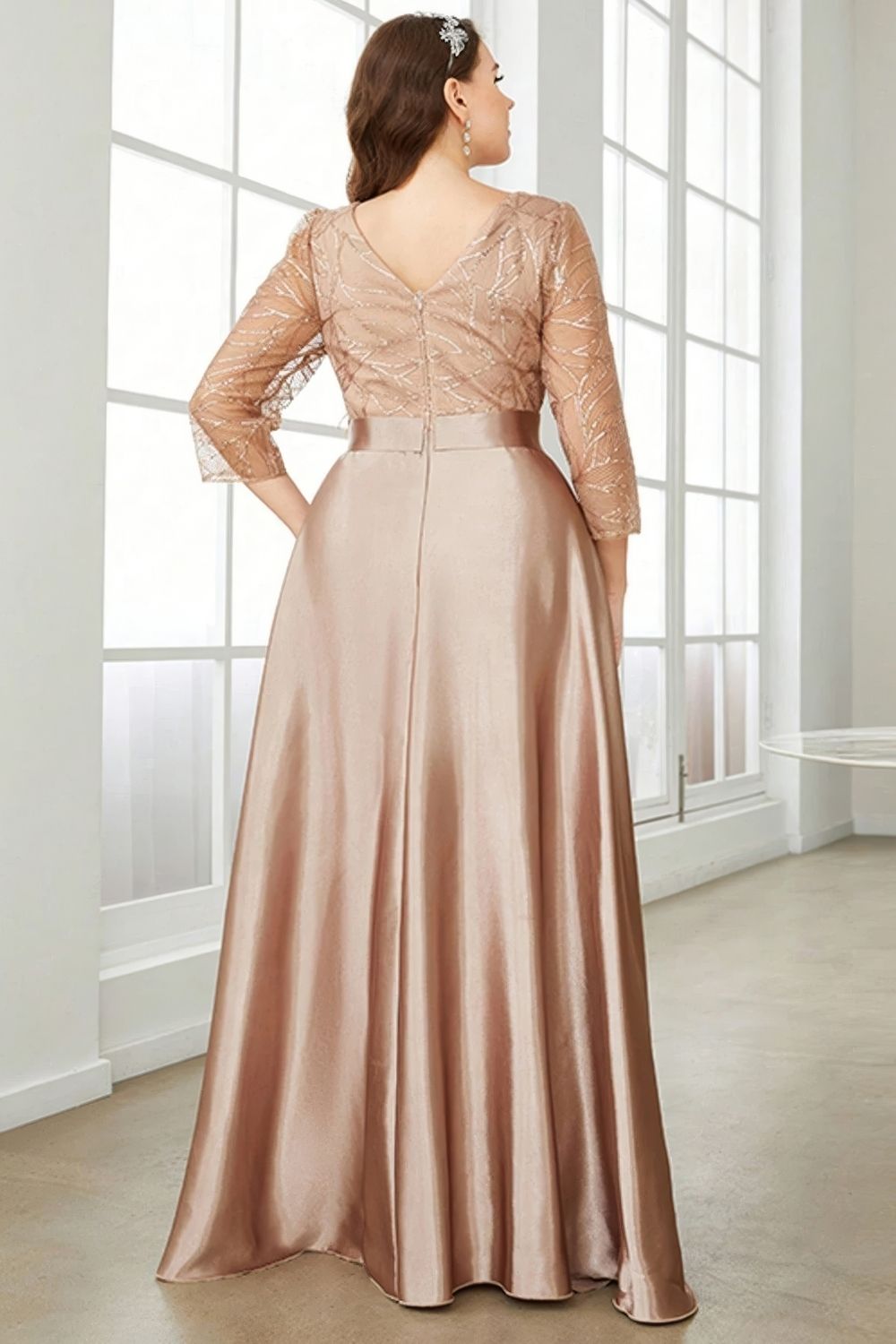 Robe Invitée au Mariage Champagne