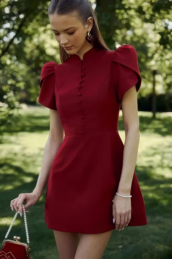 Robe Invitée au Mariage à Boutons